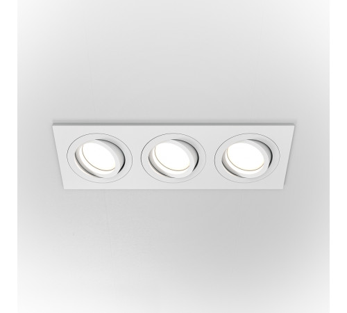 Встраиваемый светильник Maytoni Downlight Atom DL024-2-03W Белый