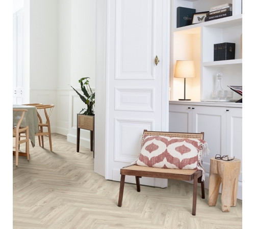 Виниловый ламинат Moduleo LayRed Herringbone  58228  Sierra Oak 630х126х6 мм