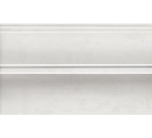 Керамический плинтус Kerama Marazzi Левада серый светлый глянцевый FMB026 15х25 см