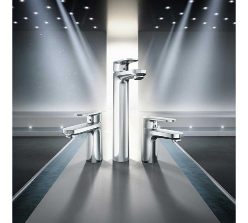 Смеситель для раковины Hansgrohe Vernis Blend 71550000 Хром