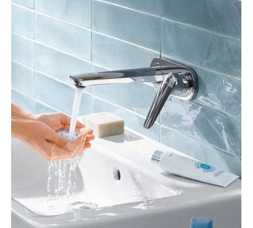 Смеситель для раковины Hansgrohe Novus 71127000 Хром