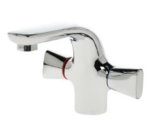 Смеситель для раковины Orange Lotos M32-021cr Хром