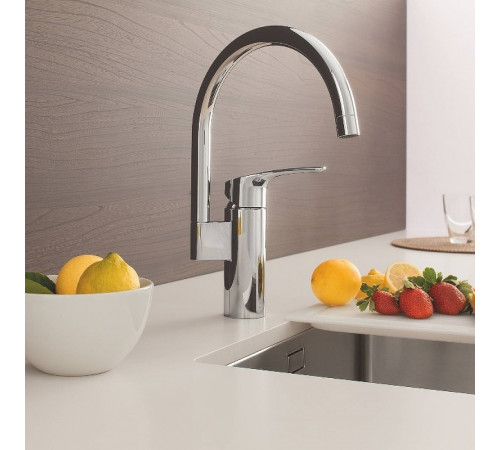 Смеситель для кухни Grohe Eurosmart 33202003 Хром