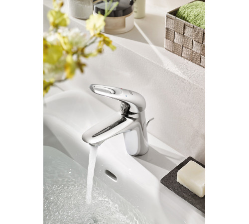 Смеситель для раковины Grohe Eurostyle 33558003 Хром