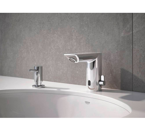 Смеситель для раковины Grohe BauCosmopolitan E 36451000 Хром