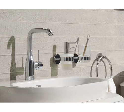 Смеситель для раковины Grohe Essence+ 23541001 Хром