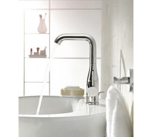 Смеситель для раковины Grohe Essence+ 32628001 Хром