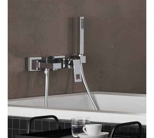 Смеситель для ванны Grohe Eurocube 23141000 Хром