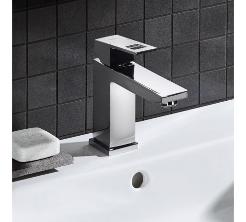 Смеситель для раковины Grohe Eurocube 23446000 Хром