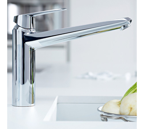 Смеситель для кухни Grohe Eurodisc Cosmopolitan 33770002 Хром