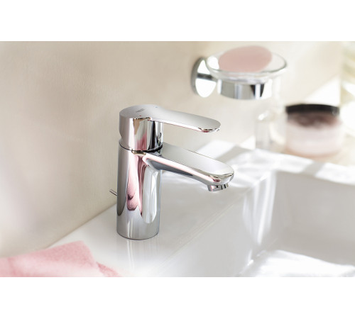 Смеситель для раковины Grohe Eurostyle Cosmopolitan 33552002 Хром